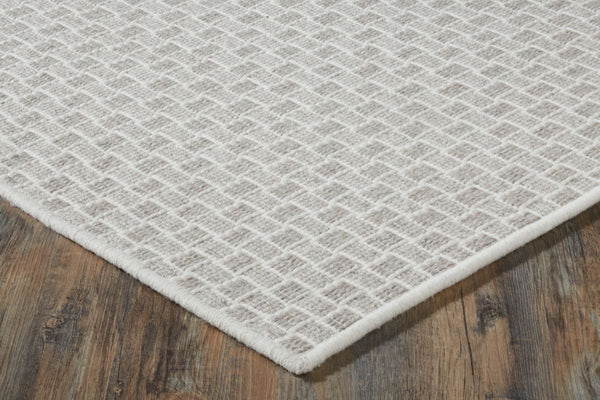Edge Style Detail