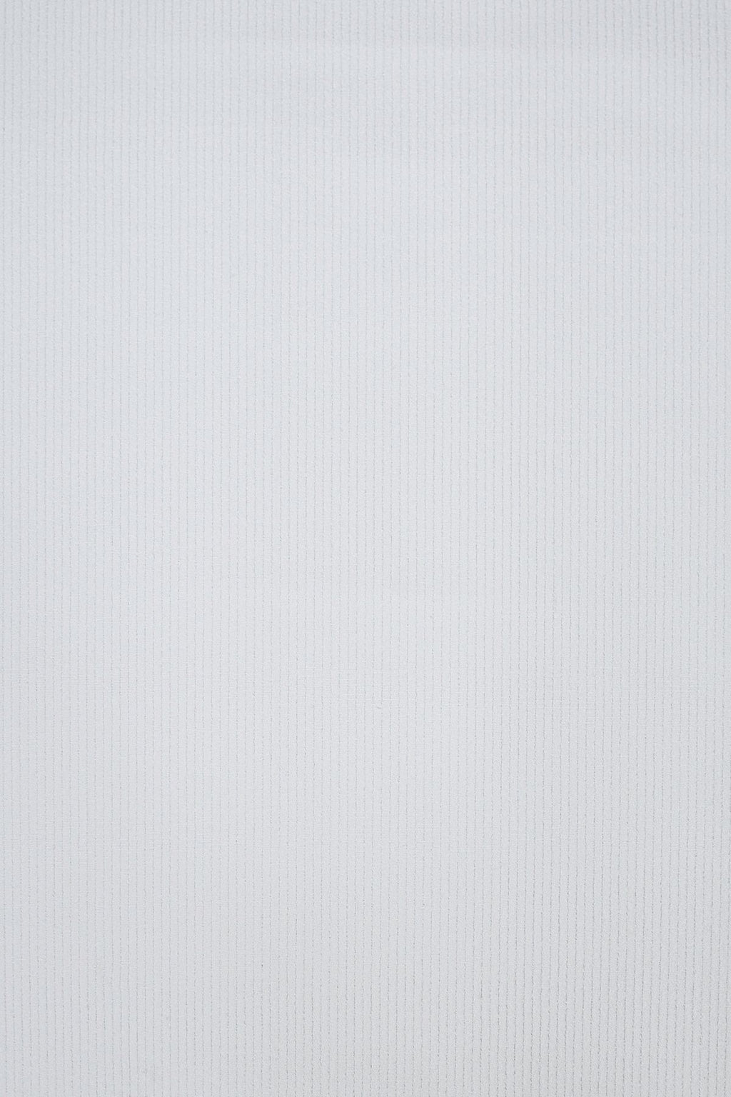 T01015777